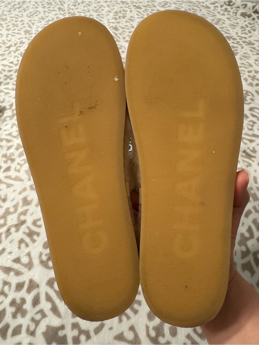 CHANEL Quilted Cream Rope Trim Slide Sandals with Gold Logos 39 - Picture 8 of 9